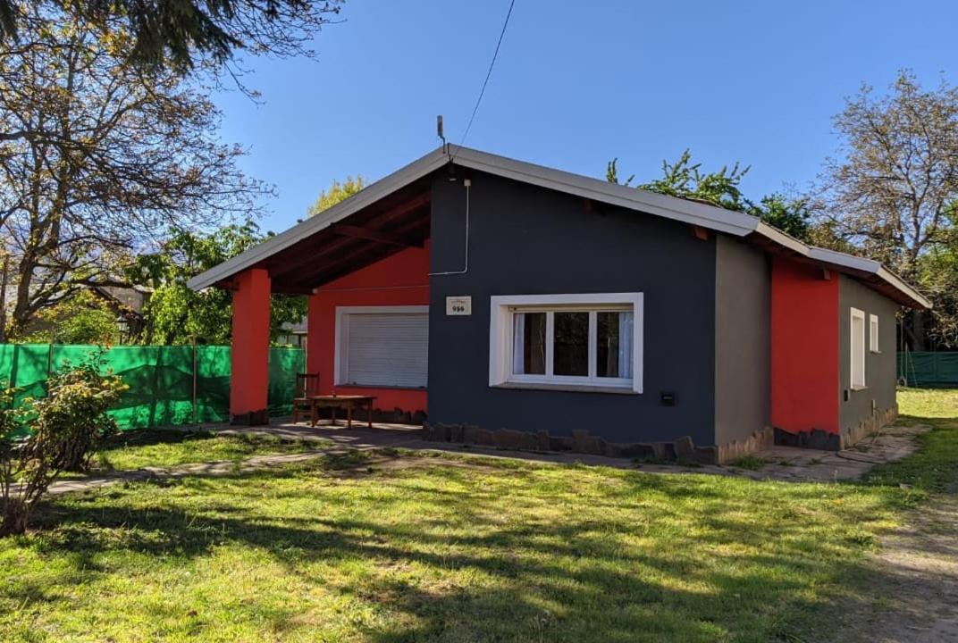 De Tal Palo Hostel El Bolsón Zewnętrze zdjęcie